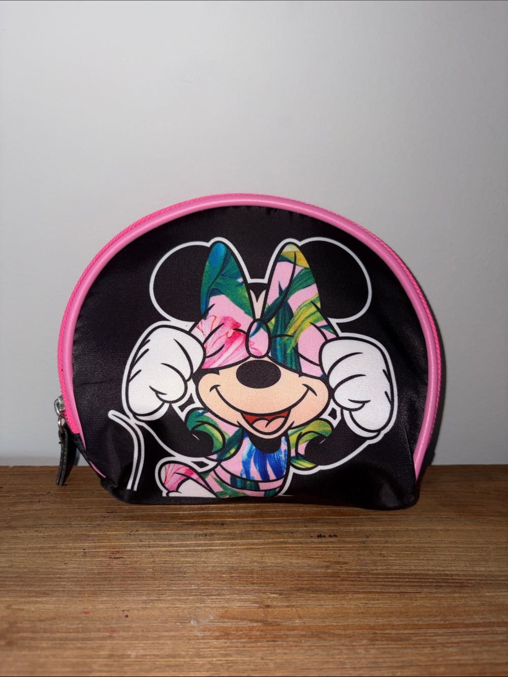 Minnie Mouse Floral Print Cosmetic Pouch - Black & Pink